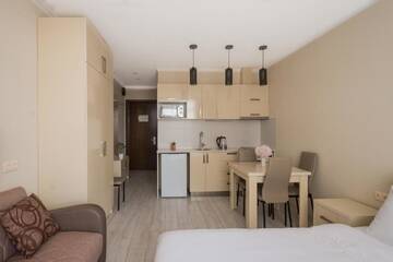 Улучшенный двухместный номер с 1 кроватью в Отеле Orbi Sea Towers Hotel Official